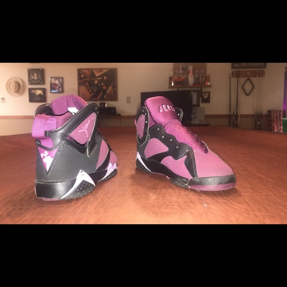 Jordan 7 Retro Mulberry size 6y - Picture 4 of 5